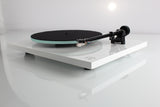 REGA Planar 2