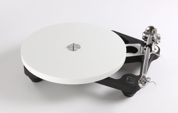 REGA Planar 10 (incl factory fitted Apheta 3 MC cartridge)